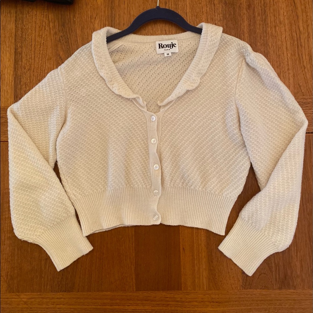 Vintage style, cropped cardigan